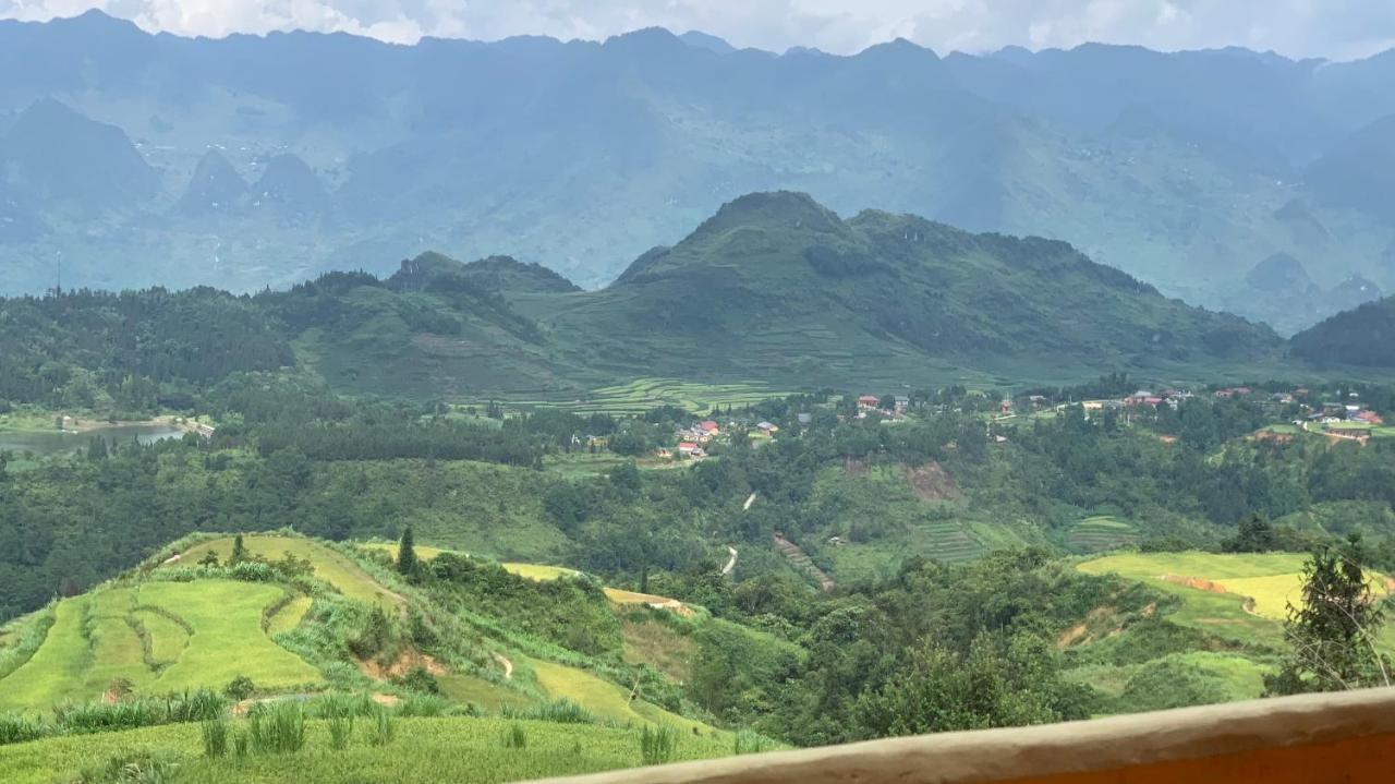 Cong Troi Homestay 하 기앙 외부 사진